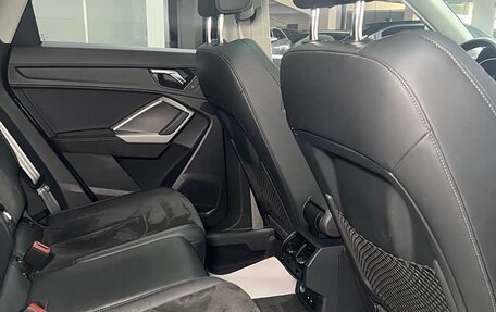 Audi Q3, 2021 год, 2 450 000 рублей, 19 фотография