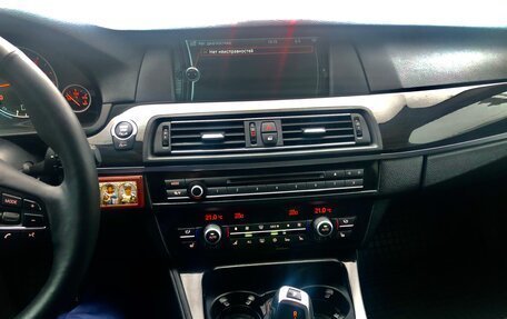 BMW 5 серия, 2012 год, 2 100 000 рублей, 6 фотография