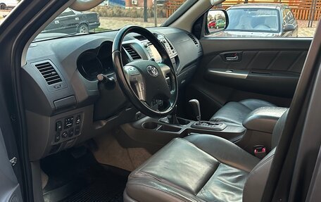 Toyota Hilux VII, 2013 год, 2 390 000 рублей, 14 фотография