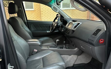 Toyota Hilux VII, 2013 год, 2 390 000 рублей, 15 фотография