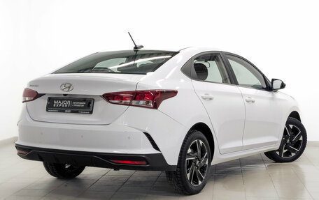 Hyundai Solaris II рестайлинг, 2021 год, 1 690 000 рублей, 5 фотография