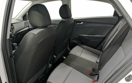 Hyundai Solaris II рестайлинг, 2021 год, 1 690 000 рублей, 18 фотография