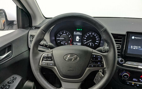 Hyundai Solaris II рестайлинг, 2021 год, 1 690 000 рублей, 21 фотография