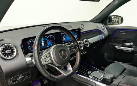 Mercedes-Benz GLB, 2020 год, 3 700 000 рублей, 10 фотография