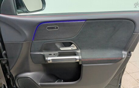 Mercedes-Benz GLB, 2020 год, 3 700 000 рублей, 22 фотография