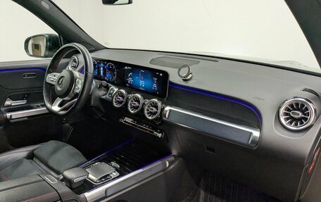 Mercedes-Benz GLB, 2020 год, 3 700 000 рублей, 21 фотография