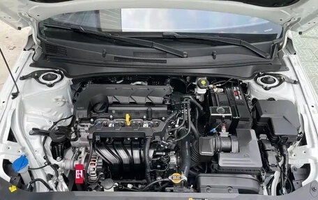 Hyundai Elantra, 2024 год, 1 395 000 рублей, 19 фотография