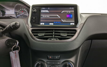 Peugeot 2008 II, 2014 год, 1 250 000 рублей, 16 фотография