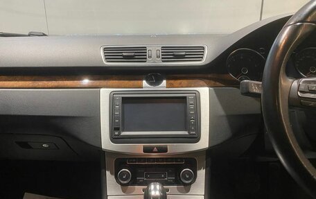 Volkswagen Passat B7, 2011 год, 1 050 000 рублей, 20 фотография