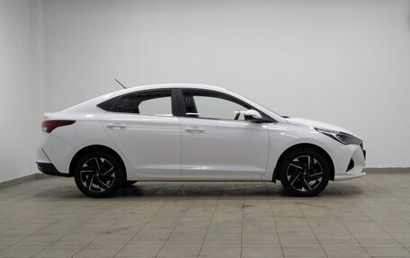 Hyundai Solaris II рестайлинг, 2022 год, 1 650 000 рублей, 27 фотография