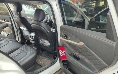 CheryExeed TXL, 2022 год, 1 880 000 рублей, 8 фотография