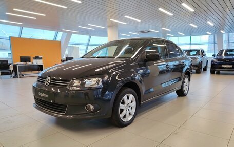 Volkswagen Polo VI (EU Market), 2014 год, 800 000 рублей, 1 фотография
