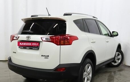 Toyota RAV4, 2013 год, 2 050 000 рублей, 4 фотография