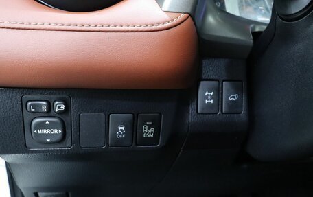 Toyota RAV4, 2013 год, 2 050 000 рублей, 12 фотография