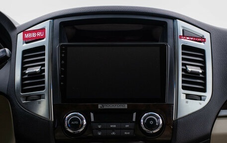 Mitsubishi Pajero IV, 2019 год, 3 987 000 рублей, 14 фотография