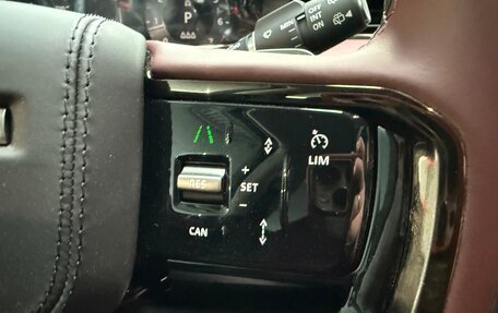 Land Rover Range Rover Evoque II, 2025 год, 6 090 000 рублей, 12 фотография