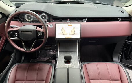 Land Rover Range Rover Evoque II, 2025 год, 6 090 000 рублей, 11 фотография