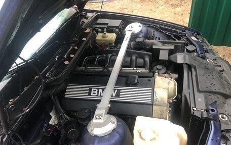 BMW 3 серия, 1995 год, 340 000 рублей, 4 фотография