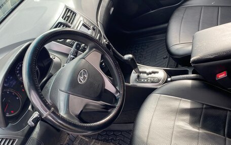 Hyundai Solaris II рестайлинг, 2016 год, 600 000 рублей, 4 фотография