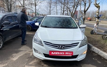 Hyundai Solaris II рестайлинг, 2016 год, 600 000 рублей, 11 фотография