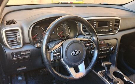 KIA Sportage IV рестайлинг, 2021 год, 2 990 000 рублей, 4 фотография