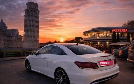 Mercedes-Benz E-Класс, 2013 год, 2 700 000 рублей, 3 фотография