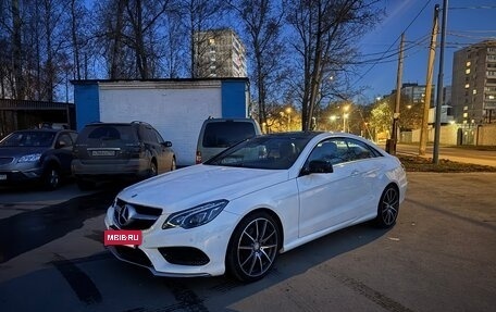 Mercedes-Benz E-Класс, 2013 год, 2 700 000 рублей, 4 фотография