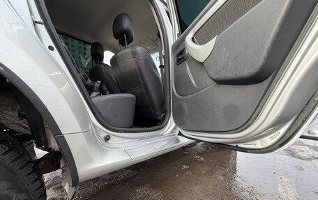 Nissan Terrano III, 2015 год, 990 000 рублей, 19 фотография