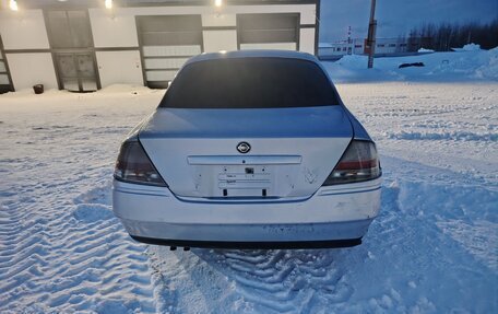 Nissan Gloria XI, 2000 год, 350 000 рублей, 6 фотография