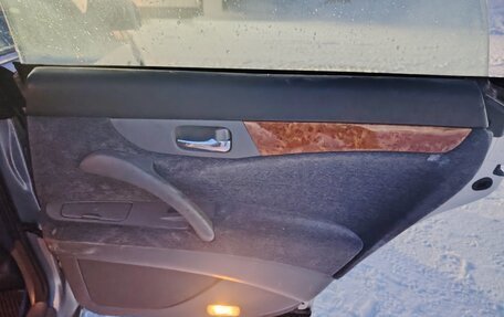 Nissan Gloria XI, 2000 год, 350 000 рублей, 15 фотография