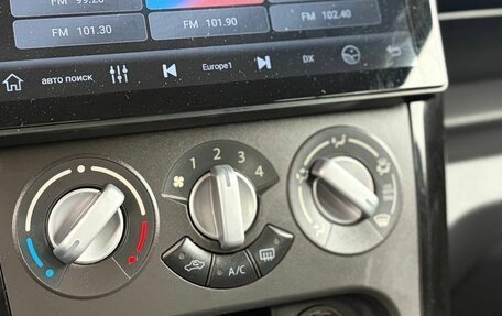 Suzuki Splash I рестайлинг, 2010 год, 470 000 рублей, 15 фотография