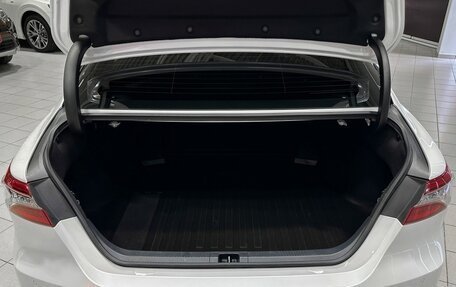 Toyota Camry, 2021 год, 3 567 000 рублей, 18 фотография