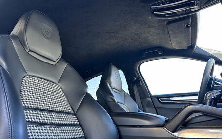 Porsche Cayenne III, 2019 год, 10 990 000 рублей, 25 фотография