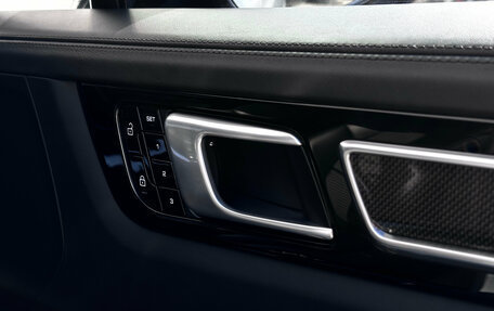 Porsche Cayenne III, 2019 год, 10 990 000 рублей, 28 фотография