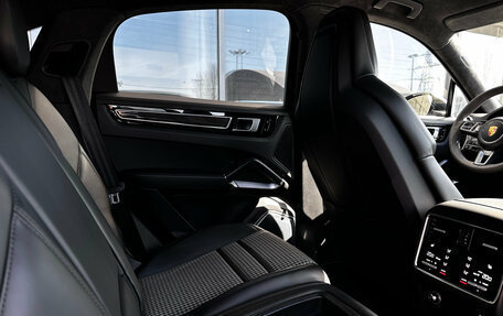 Porsche Cayenne III, 2019 год, 10 990 000 рублей, 33 фотография