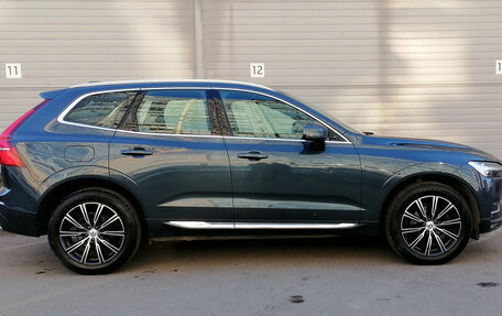 Volvo XC60 II, 2021 год, 3 899 000 рублей, 4 фотография