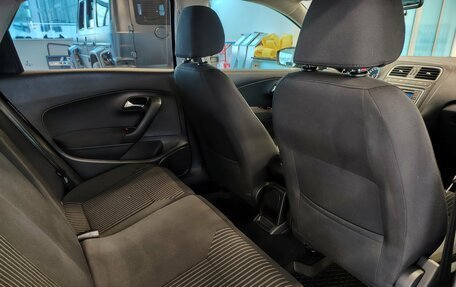 Volkswagen Polo VI (EU Market), 2014 год, 800 000 рублей, 8 фотография