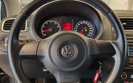 Volkswagen Polo VI (EU Market), 2014 год, 800 000 рублей, 16 фотография