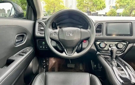 Honda Vezel, 2022 год, 1 780 272 рублей, 11 фотография