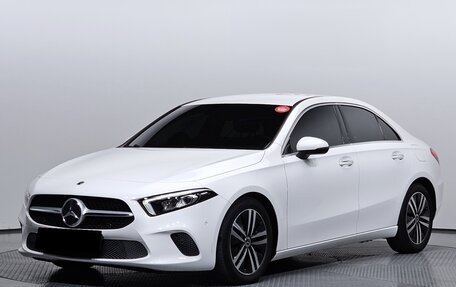 Mercedes-Benz A-Класс, 2021 год, 2 540 001 рублей, 1 фотография