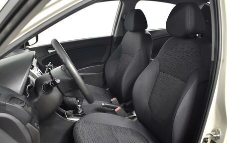 Hyundai Solaris II рестайлинг, 2015 год, 689 900 рублей, 10 фотография