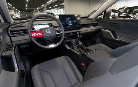 Toyota RAV4, 2026 год, 4 850 000 рублей, 7 фотография