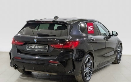 BMW 1 серия, 2019 год, 2 560 000 рублей, 5 фотография