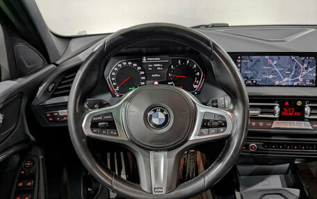 BMW 1 серия, 2019 год, 2 560 000 рублей, 22 фотография