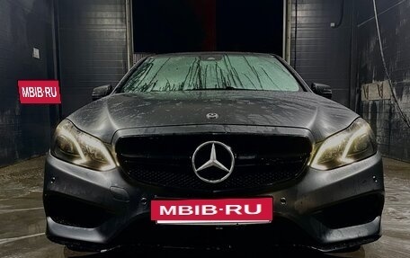 Mercedes-Benz E-Класс, 2014 год, 1 550 000 рублей, 6 фотография