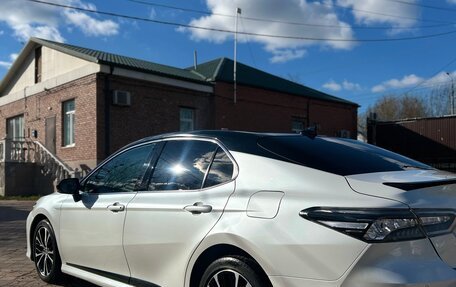 Toyota Camry, 2020 год, 3 200 000 рублей, 5 фотография