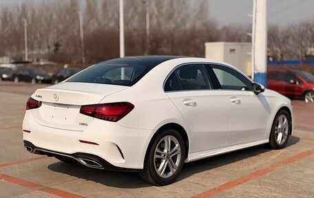 Mercedes-Benz A-Класс, 2023 год, 2 350 000 рублей, 4 фотография