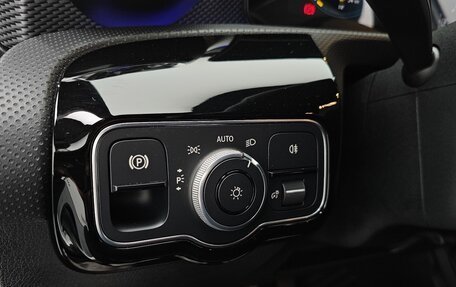 Mercedes-Benz A-Класс, 2021 год, 2 540 001 рублей, 9 фотография