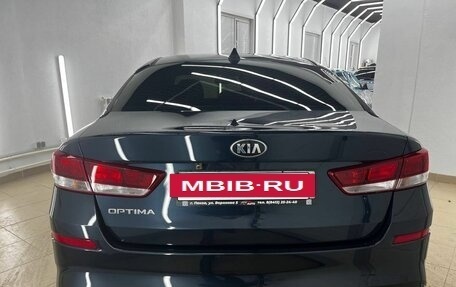 KIA Optima IV, 2018 год, 1 875 000 рублей, 7 фотография