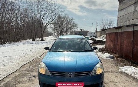 Nissan Wingroad III, 2003 год, 295 000 рублей, 2 фотография